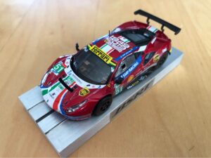 Tarmac Works Ferrari 488 Italia GT3 auf Viper VSPEC