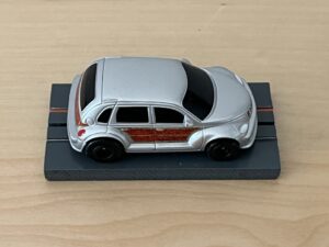 AFX Racing PT Cruiser "Woody Cruiser" silber mit Bulldog Chassis
