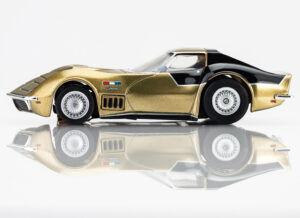 AFX Racing 22093 AstroVette 1969 LMP12 Gold LTD