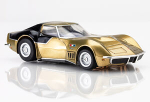 AFX Racing 22093 AstroVette 1969 LMP12 Gold LTD