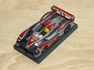 AFX Racing #70295 Audi R10 LMP #1 rot/silber