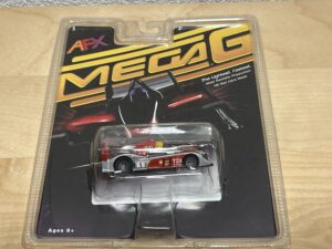 AFX Racing #70295 Audi R10 LMP #1 rot/silber