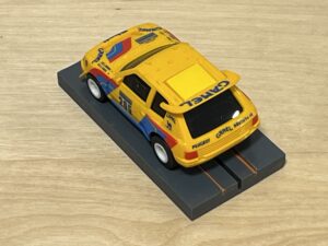 Tomy AFX Rallye Peugeot 205 gelb