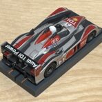 AFX Racing #70296 Audi R10 LMP #3 rot/silber