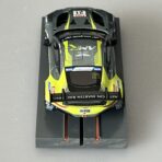 1:64 Diecast Aston Martin Vantage GT3 auf Bulldog Racing Chassis