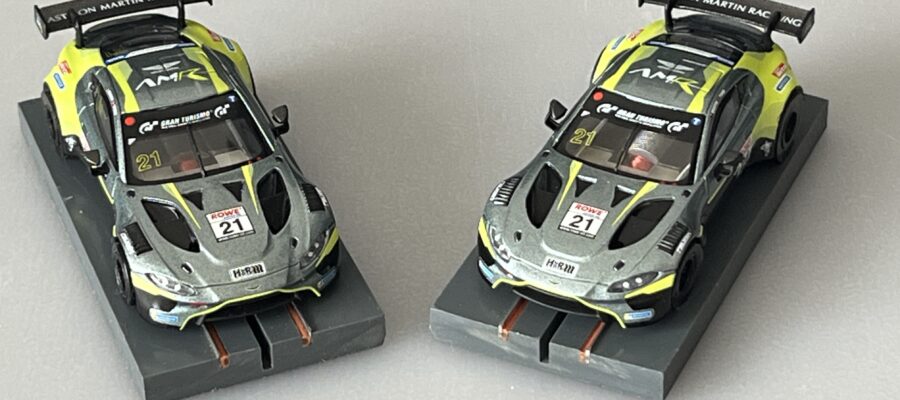 1:64 Diecast Aston Martin Vantage GT3 auf Bulldog Racing Chassis