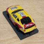 Auto World Super III Nascar #54 gelb/rot