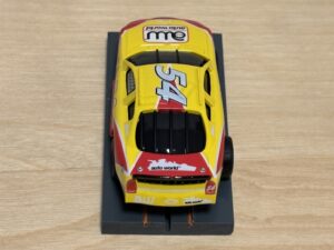 Auto World Super III Nascar #54 gelb/rot