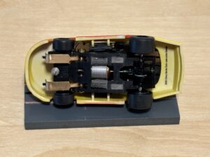 Auto World Super III Nascar #54 gelb/rot