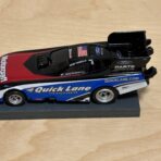 AW 4Gear R6 Funny Car ‚Quick Lane‘ Bob Tasca