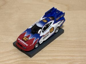 AW 4Gear Funny Car "Service Central"