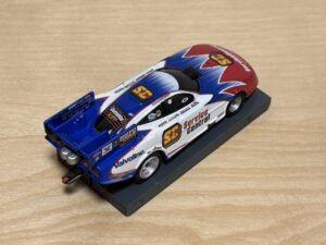 AW 4Gear Funny Car "Service Central"