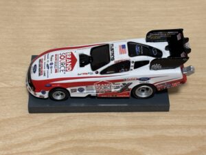 AW 4Gear R6 Funny Car ‚Brand Source‘ Ashley Force