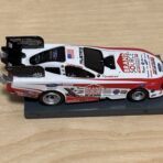 AW 4Gear R6 Funny Car ‚Brand Source‘ Ashley Force