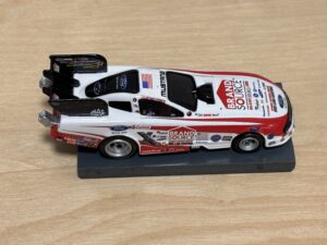 AW 4Gear R6 Funny Car ‚Brand Source‘ Ashley Force