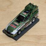 AW 4Gear Funny Car „GTX“ John Force grün