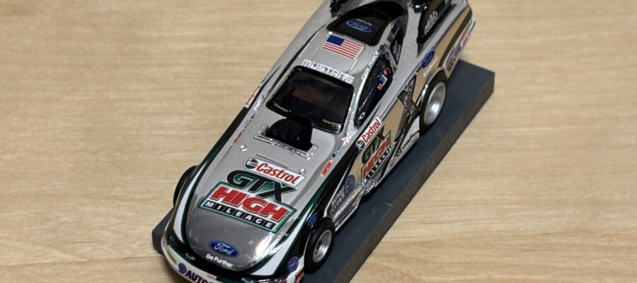 AW 4Gear R9 Funny Car ‚Castrol‘ John Force