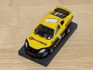 Auto World Super III Nascar #1 gelb "Service Central"