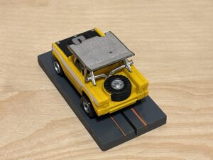 Faller/Aurora AFX Baja Bronco #3 gelb