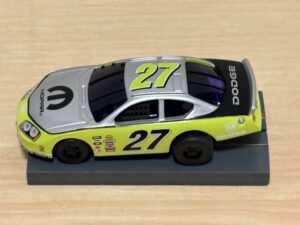 Auto World Super III Nascar #27 silber/lime