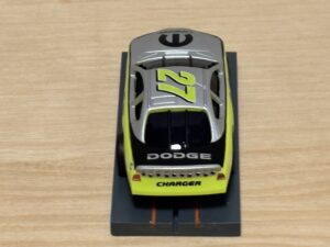 Auto World Super III Nascar #27 silber/lime