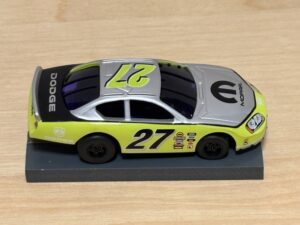 Auto World Super III Nascar #27 silber/lime
