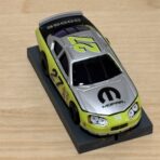 Auto World Super III Nascar #27 silber/lime