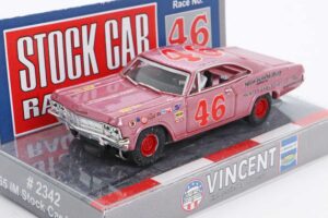 Vincent 1:64 1965 Chevy Impala #46 rosé-metallic