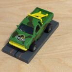 Tyco 440x2 Nissan Pickup Truck "The Lost World" - Set Car