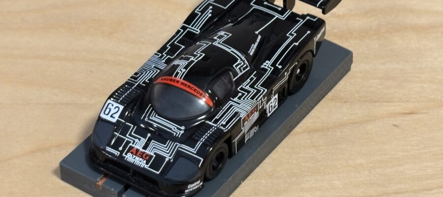 Custom (tiefer gelegt) AFX Racing Sauber Mercedes C9 #62 AEG Circuit Board
