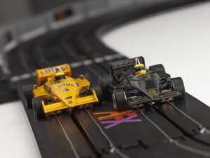 Ab Juni von AFX Racing: Lotus 97T und Lotus 99T Ayrton Senna