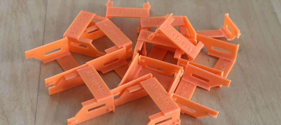 h0slot.ch Body-Clip LifeLike für BDR