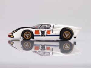 AFX Racing 22059 Ford GT40 MkIIb #98 'Daytona'
