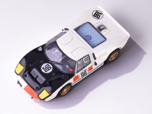 AFX Racing 22059 Ford GT40 MkIIb #98 'Daytona'