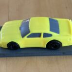 LifeLike/HCS Stock Car gelb mit BDR-Chassis