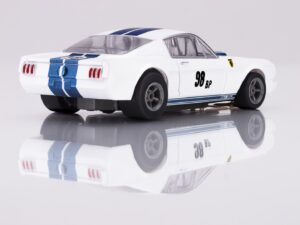 AFX Racing 1965 Shelby Mustang GT350R #98 Ken Miles