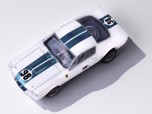 AFX Racing 1965 Shelby Mustang GT350R #98 Ken Miles