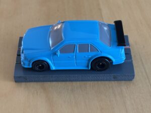 LifeLike/Harden Creek Mercedes DTM blau mit BDR-Chassis
