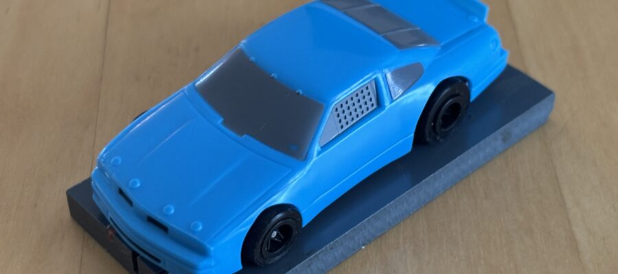 LifeLike/HCS Stock Car blau mit BDR-Chassis