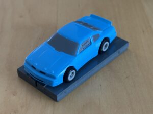 LifeLike/HCS Stock Car blau mit BDR-Chassis