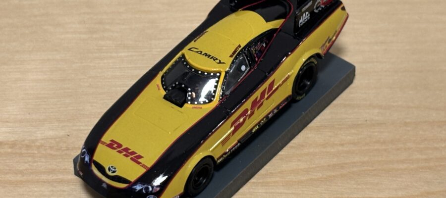 AW 4Gear Funny Car ‚DHL‘