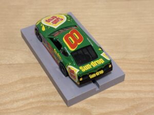 Lionel Racing 1:64 Dale jr. "Sun Drop " Late Model Diecast