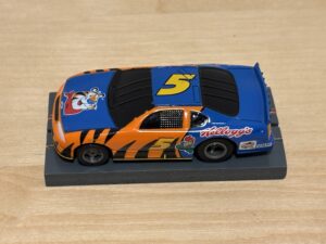 LifeLike Nascar #5 blau/orange "Kellogg's"