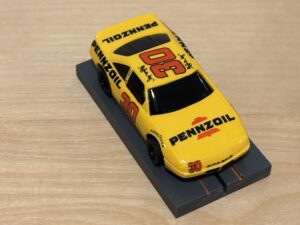 Tyco 440x2 Pontiac NASCAR #30 "Pennzoil"