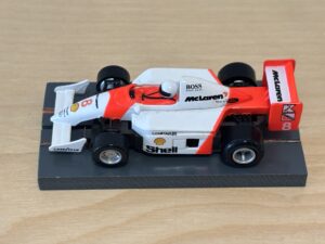 Tyco 440x2 McLaren F1 #8 weiss/rot