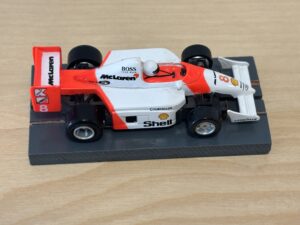 Tyco 440x2 McLaren F1 #8 weiss/rot
