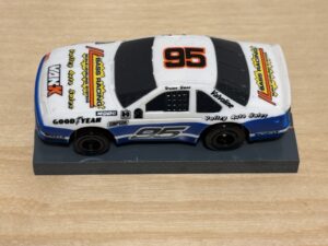 AFX Racing Stocker VanK mit Bulldog-Chassis