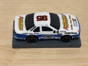 AFX Racing Stocker VanK mit Bulldog-Chassis