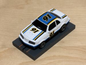 LifeLike/Rokar Stock Car weiss/blau #91 mit Licht