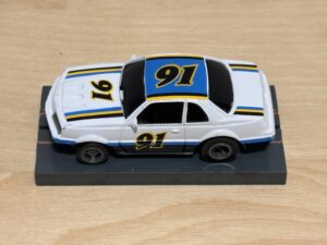 LifeLike/Rokar Stock Car weiss/blau #91 mit Licht